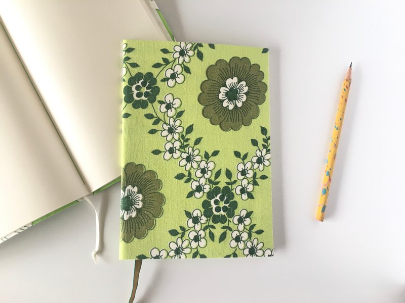ドイツビンテージファブリックのソフトカバーノート A5 - 筆記本/手帳 - 棉．麻 綠色