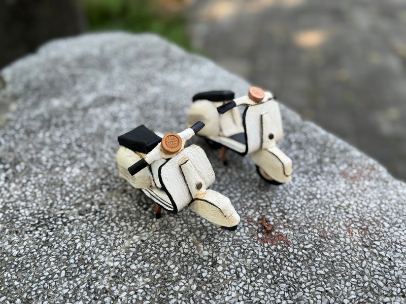 復古偉士牌 純牛皮革 - 擺飾/家飾品 - 真皮 白色