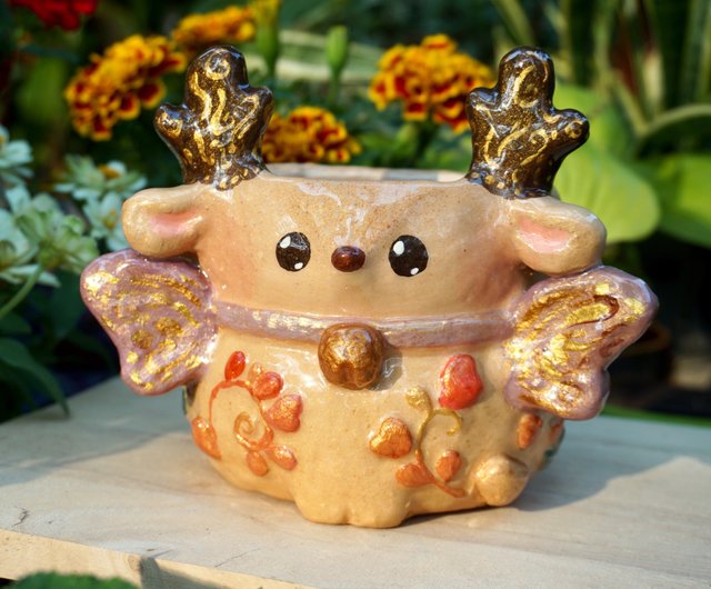 Angel Deer ハンドメイド プランター - ショップ MeawmaPottery 花瓶・植木鉢 - Pinkoi