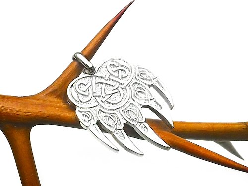 Vigmarr Bold Bear Lover's Pendant - Unique Jewelry for the Adventurous Spirit.