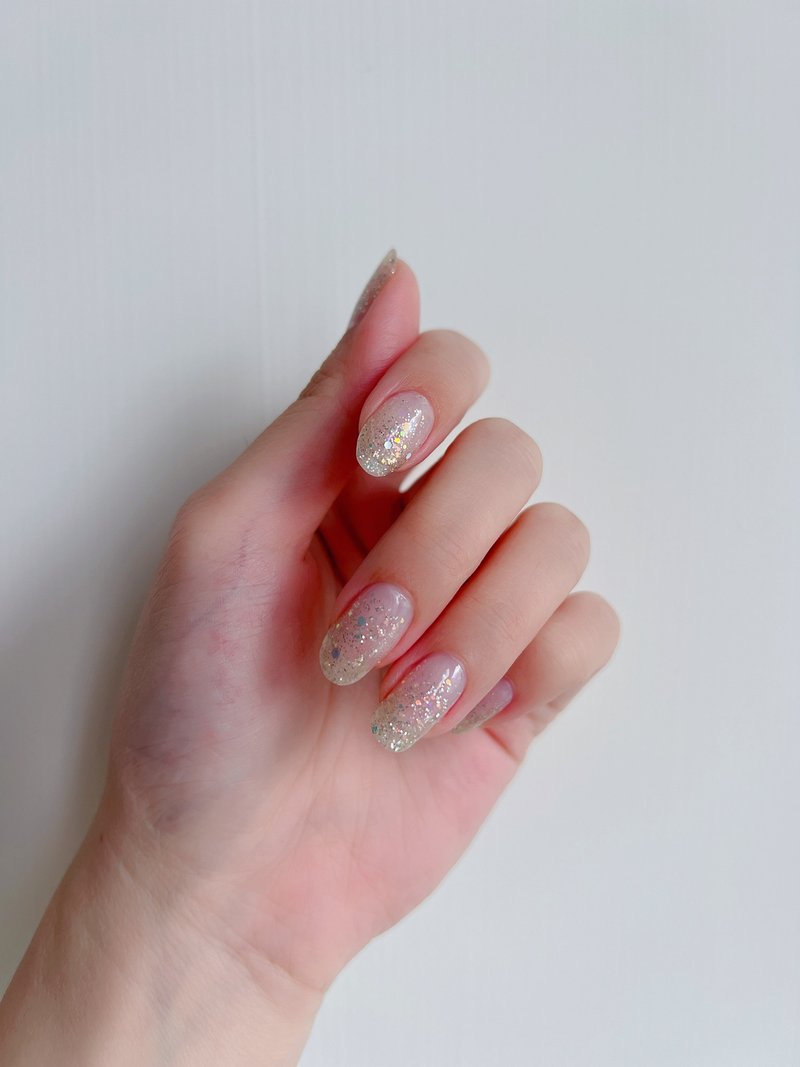 Gel Nail Sticker N30 Gypsophila Gradient Effect - ยาทาเล็บ - สี สีเงิน