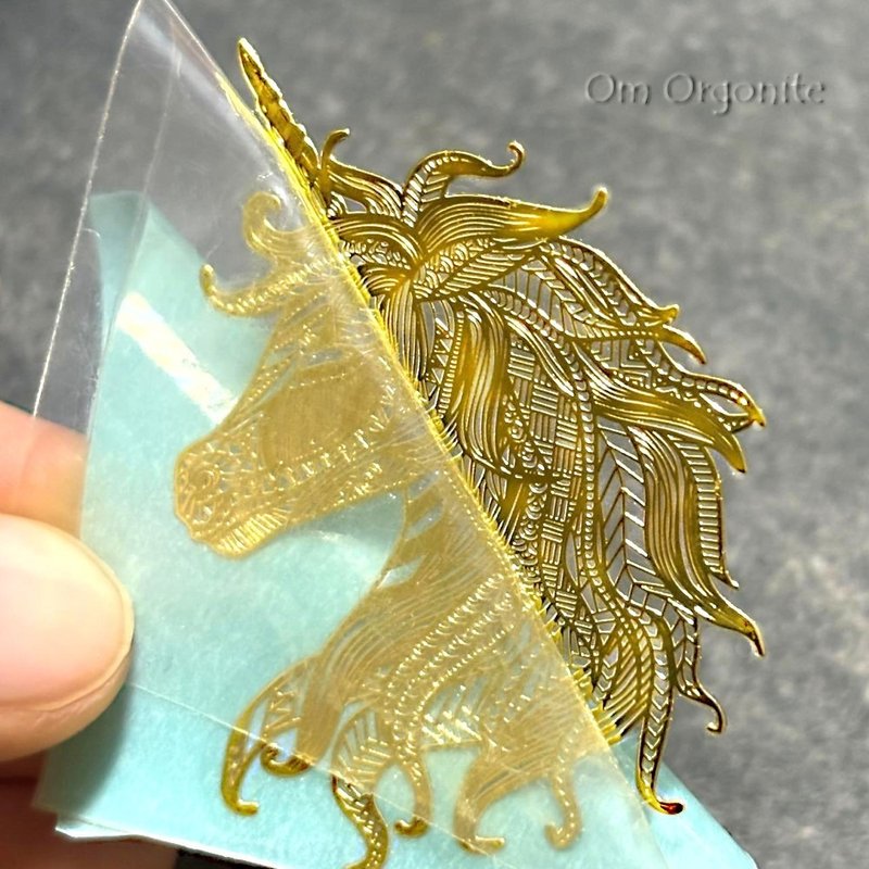 ユニコーンの図像メタルステッカー - ステッカー・シール - 金属 ゴールド