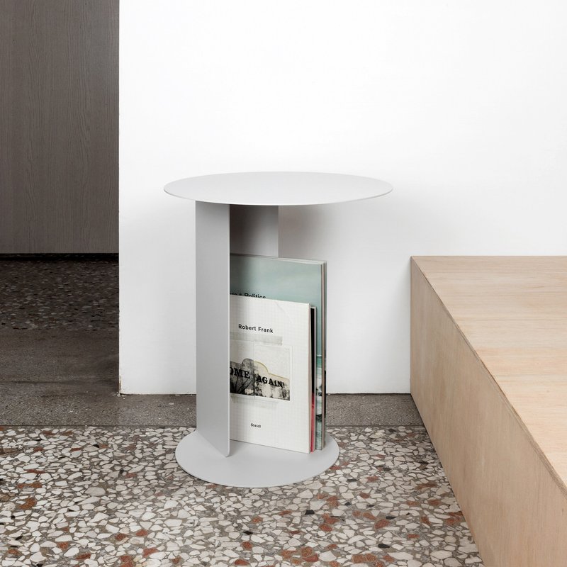 KIPA | side table | light grey - เฟอร์นิเจอร์อื่น ๆ - โลหะ สีเทา