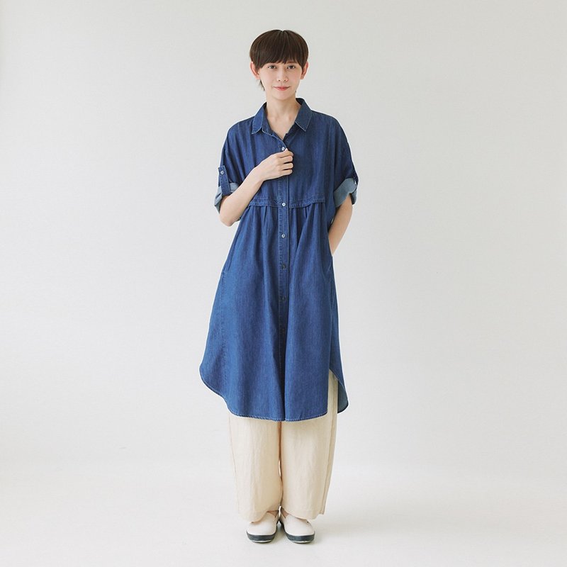 【Simply Yours】牛仔中袖洋裝 藍F - 女上衣/長袖上衣 - 棉．麻 藍色