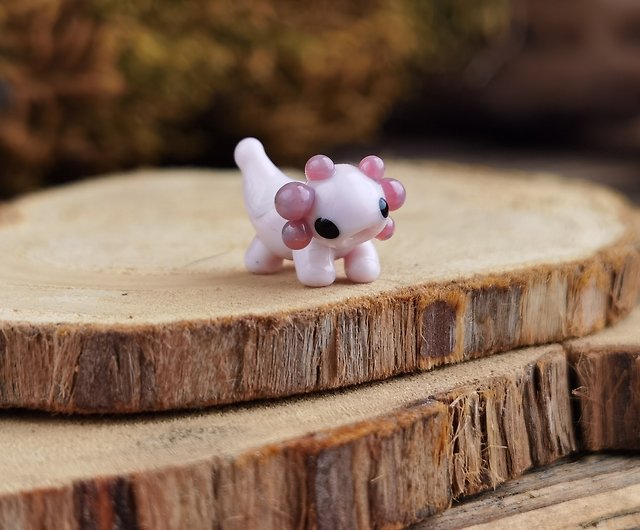 Glass figurines Glass axolotl figurine Tiny axolotl gifts miniature decor -  Shop Myhappyhobby Items for Display - Pinkoi