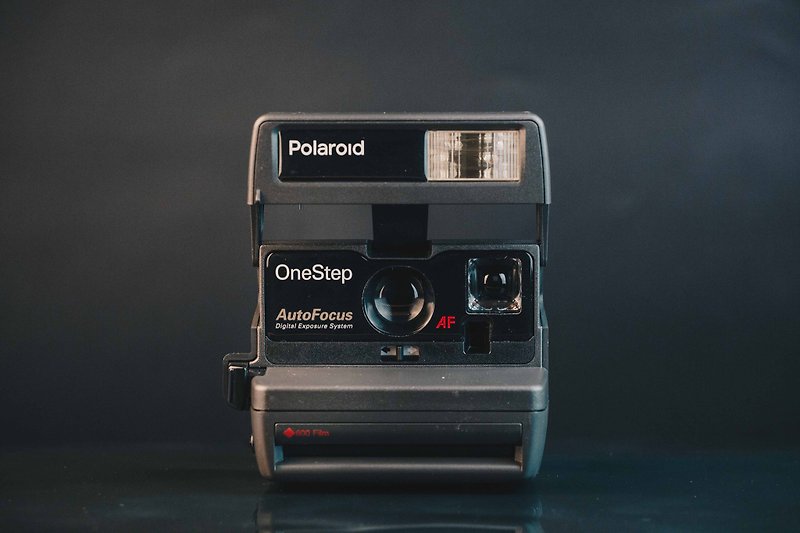 Polaroid OneStep AutoFocus - Cameras - Other Metals Black