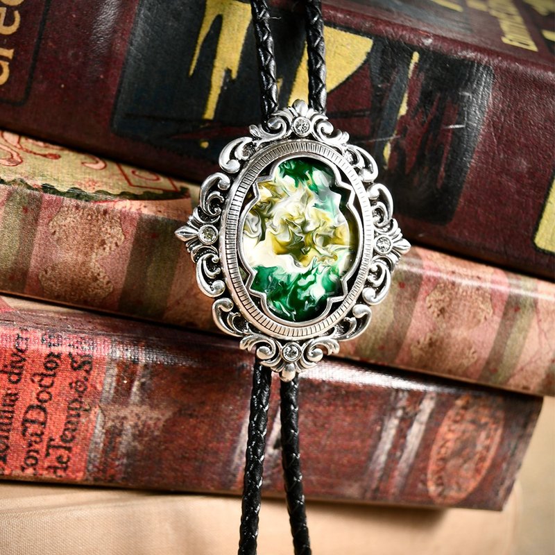 藝術裝飾系列 古銀款 保羅領帶 Bolo Tie 真皮 皮革項鍊 皮繩領帶 - 領帶/領帶夾 - 真皮 銀色