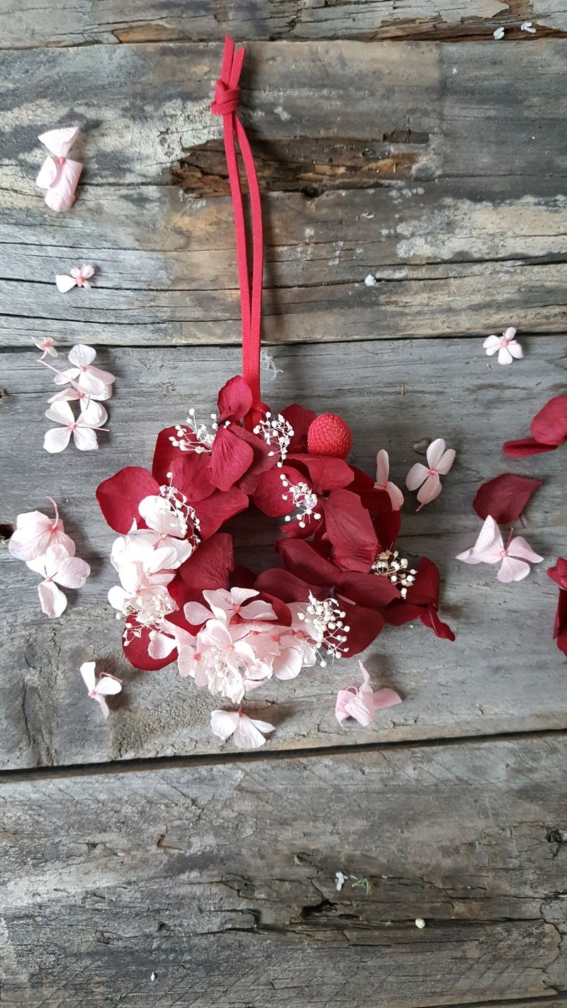 紅色永生繡球花圈 薰香磚/婚禮小物/居家擺飾/過年送禮/永生花/情人節禮物 - 香氛/精油/擴香 - 蠟 紅色