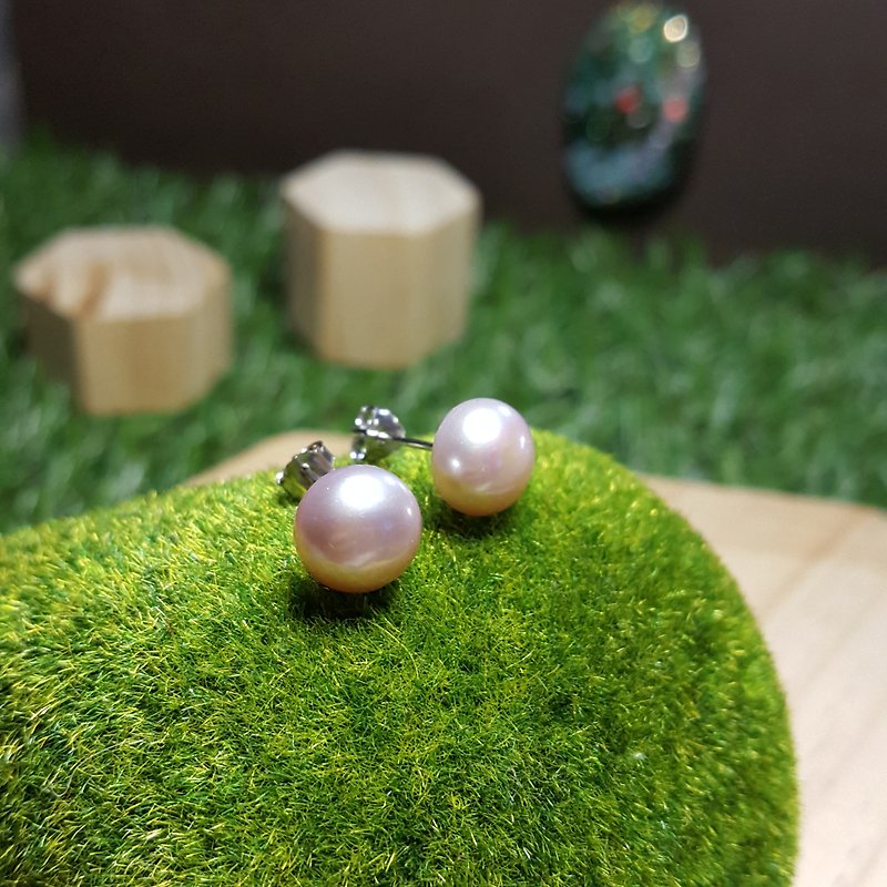MyFirstPearl: Classic Freshwater Pearl Stud Earrings (PinkViolet/Bread/8.5-9mm) - Earrings & Clip-ons - Pearl Purple