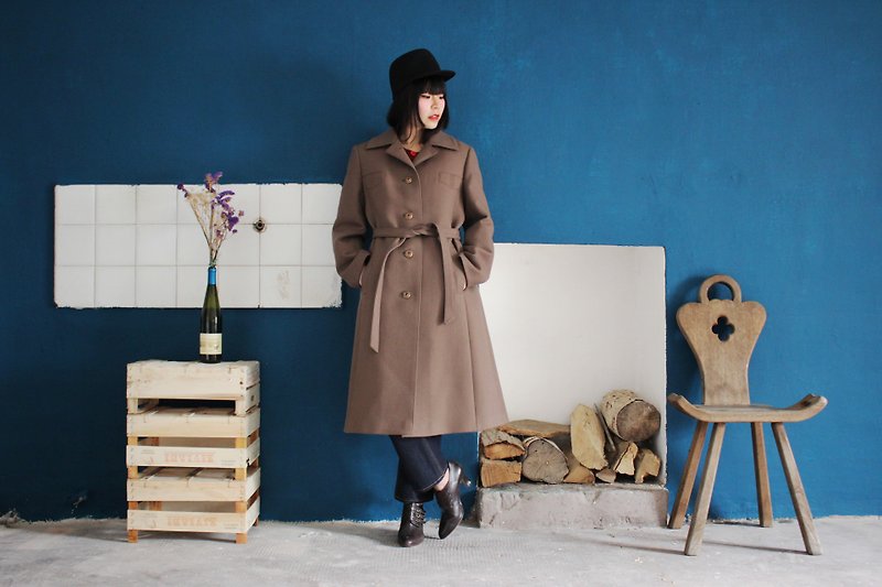 [Vintage Coat] (Made in Italy) Camel pure wool with a vintage coat coat F3163 - Women's Casual & Functional Jackets - Wool Brown