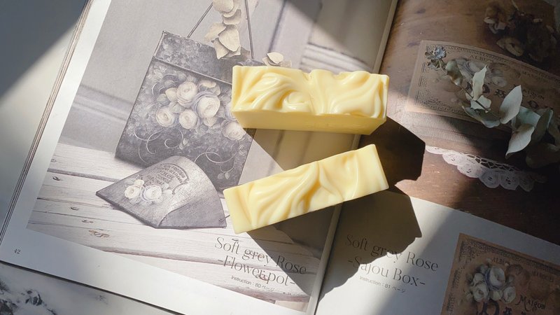 年節禮二入手工皂高品質生活推薦 . 鄉皂 COUNTRY SOAP - 肥皂/手工皂 - 植物．花 白色