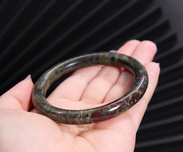 blood stone bracelet