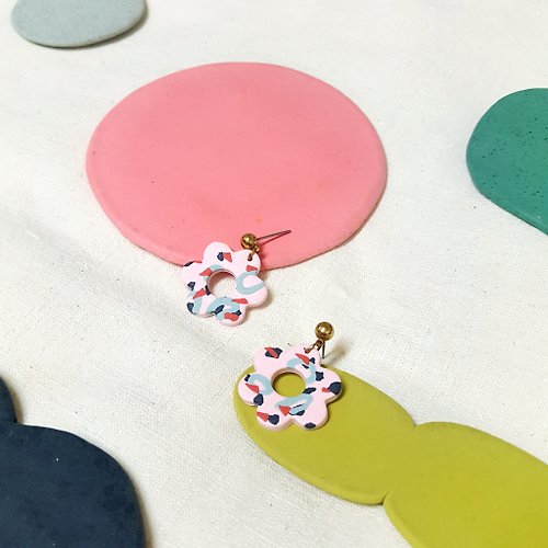 我物 WOW WOO 夏之果系列- 幾何 拼貼 圖案 粉紅 花朵 耳環 ( 可改 耳夾 )