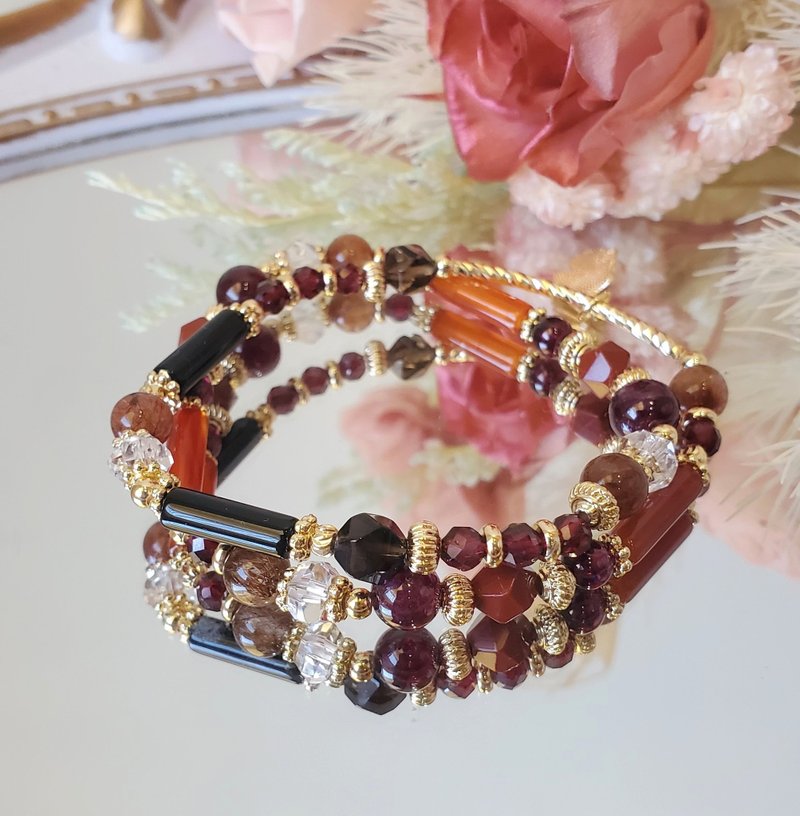 Rovaniemi/double circle bracelet - red pomegranate/red jasper/ Bronze titanium crystal/black agate/Christmas gift - สร้อยข้อมือ - คริสตัล หลากหลายสี