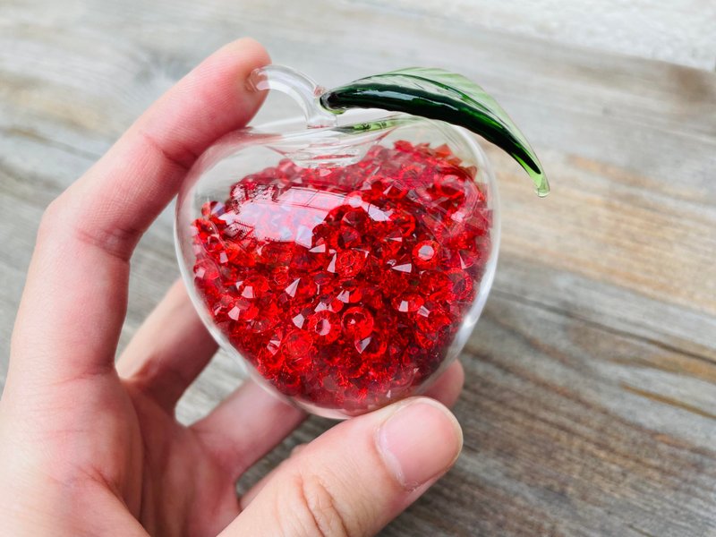 水晶玻璃 紅蘋果 平安賺 - 擺飾/家飾品 - 玻璃 紅色