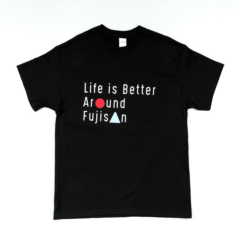 Life is Better Around Fujisan 黑色手工絹印Tee 富士山 - 男 T 恤 - 棉．麻 黑色