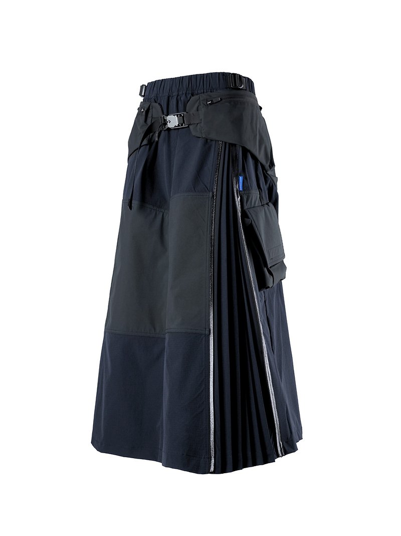 Pioneer functional fashion women's outdoor pleated silhouette water-repellent maxi skirt - กระโปรง - วัสดุอื่นๆ สีดำ