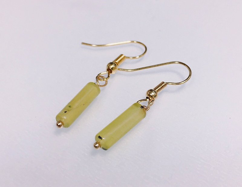 Spring bud green earrings (ear hook/ Clip-On) - Earrings & Clip-ons - Gemstone Green