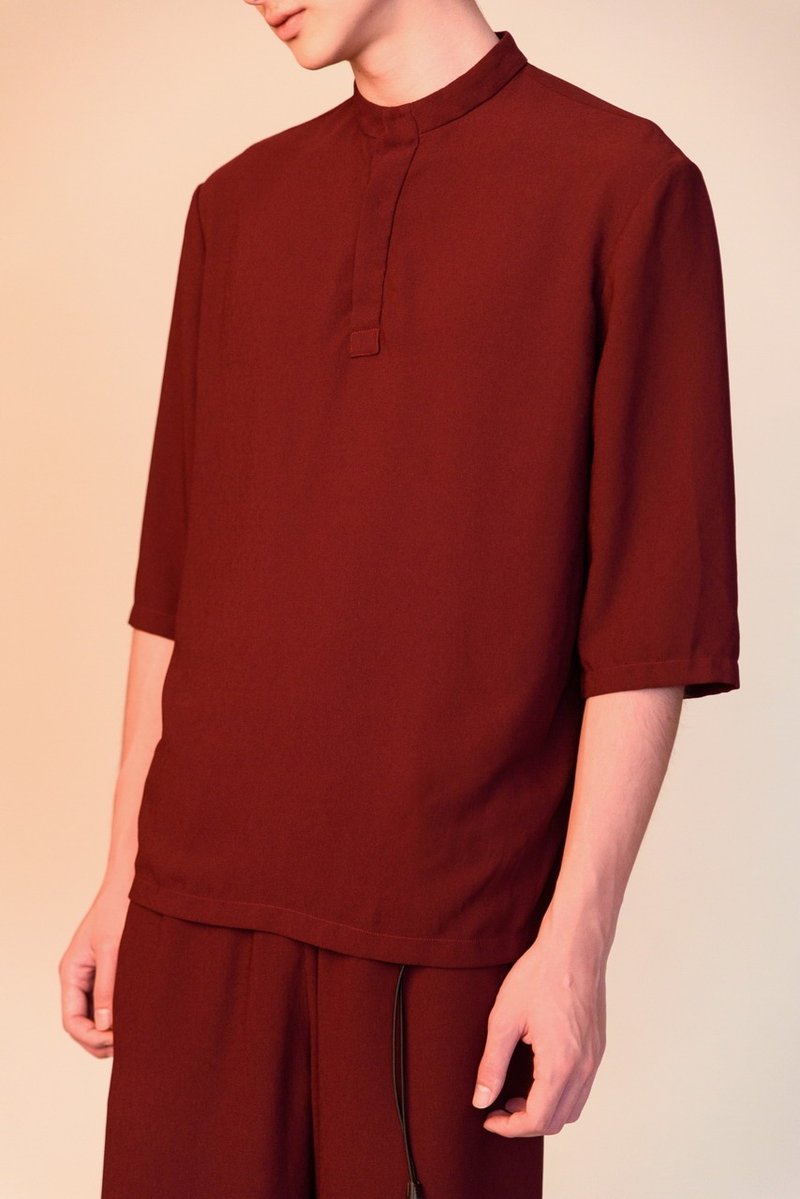 小領麻質五分袖上衣//Hemp PoloShirt// - 女襯衫 - 棉．麻 紫色