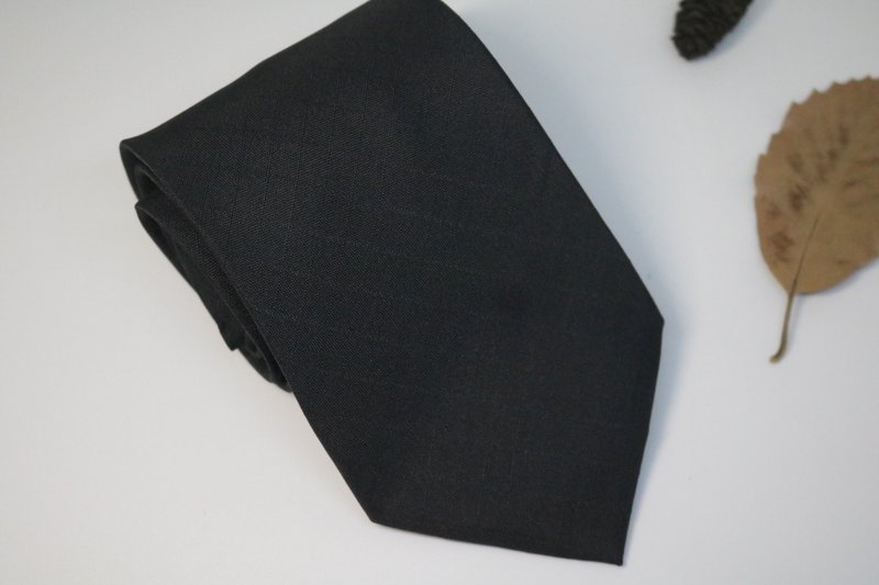 Black dark checkered silk tie, business gentleman tie, stylish men's versatile s - Ties & Tie Clips - Silk Black