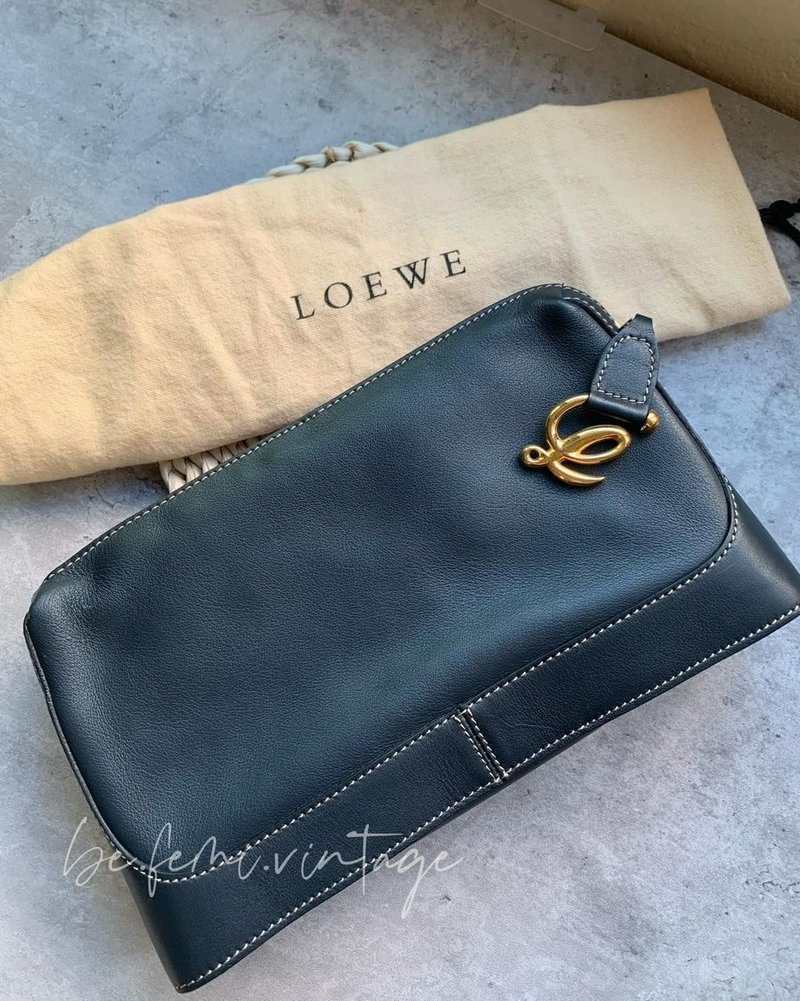 Second-hand Loewe blue topstitch clutch bag - กระเป๋าคลัทช์ - หนังแท้ สีน้ำเงิน