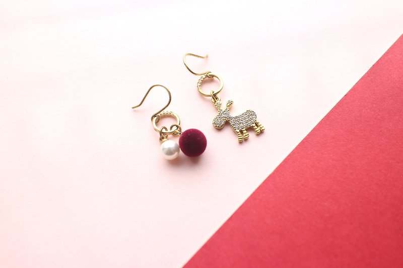 Christmas story-Brass zircon earrings - ต่างหู - ทองแดงทองเหลือง หลากหลายสี