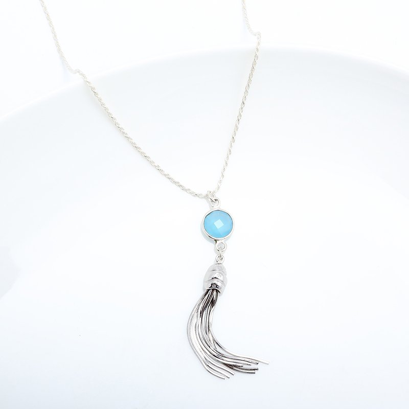 Elegant Blue Chalcedony tassel s925 sterling silver necklace Valentine's Day - สร้อยคอ - หยก สีน้ำเงิน