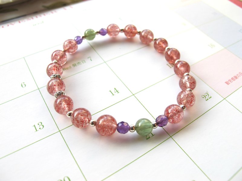Amethyst Strawberry Crystal Stone 925 Silver Jewelry [Fresh and Sweet Strawberry] Improves Interpersonal Relationships - สร้อยข้อมือ - คริสตัล หลากหลายสี