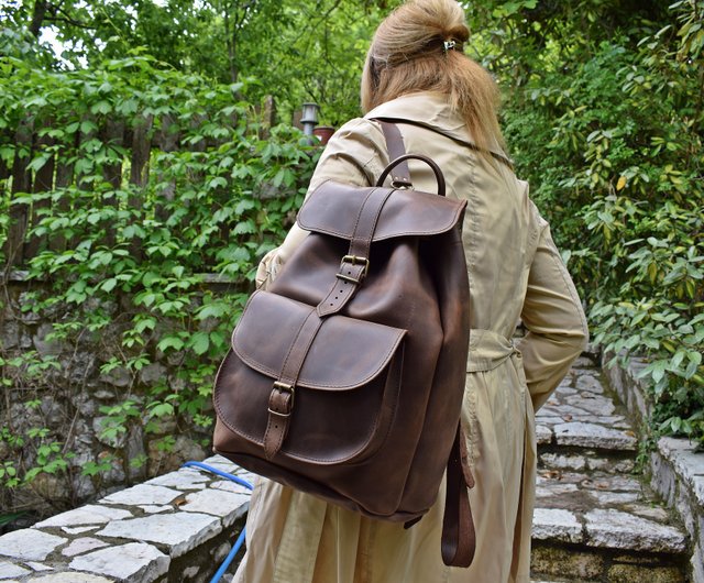 Waxed leather outlet backpack