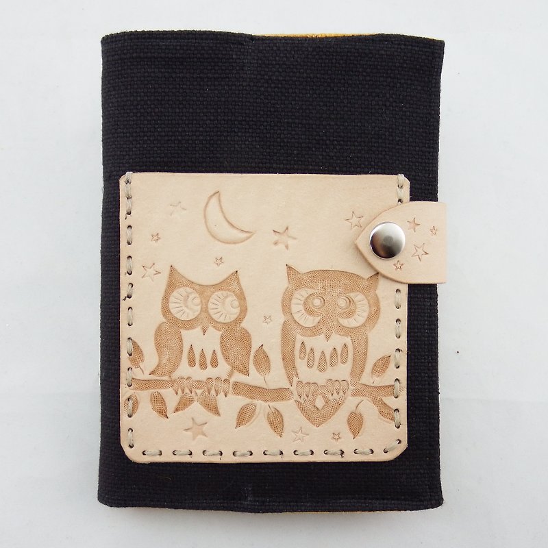 Owl's Blessing (Shadow Carving) Leather Wine Bag Cloth Notebook Handbook Bookmark (Plus Leather Bookmark) - สมุดบันทึก/สมุดปฏิทิน - หนังแท้ สีดำ