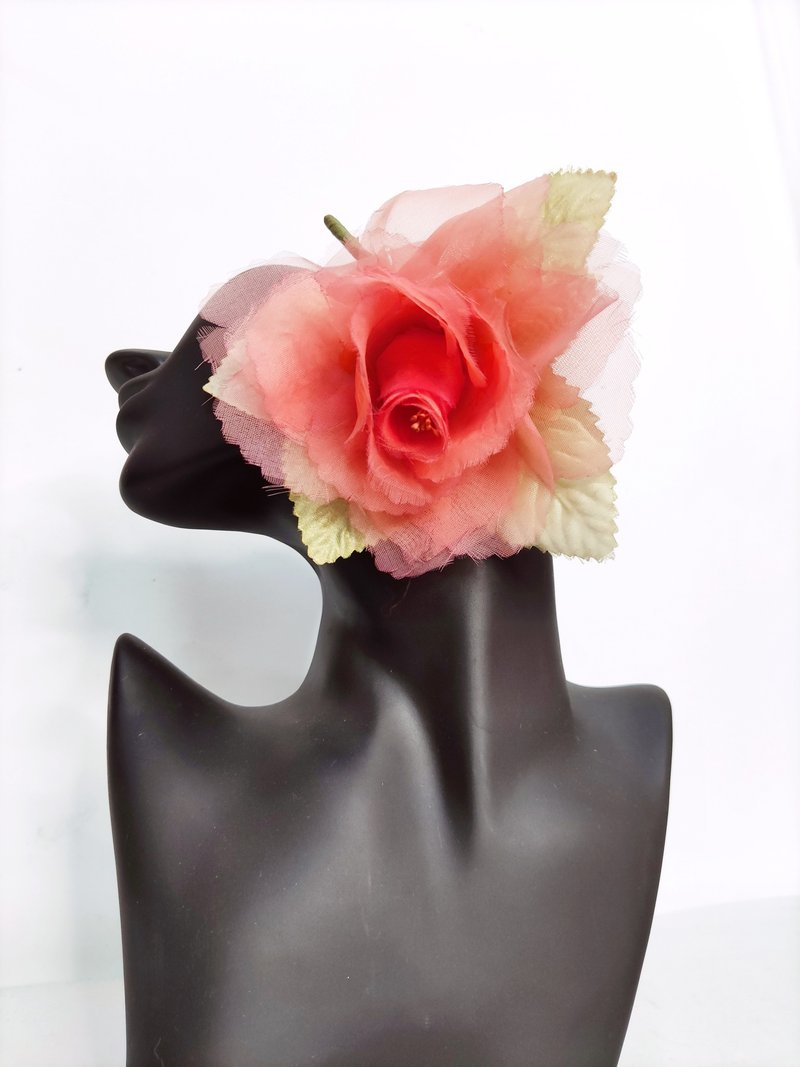 Niche customized clothing accessories rose corsage shape So Easy - เข็มกลัด/ข้อมือดอกไม้ - เส้นใยสังเคราะห์ สึชมพู