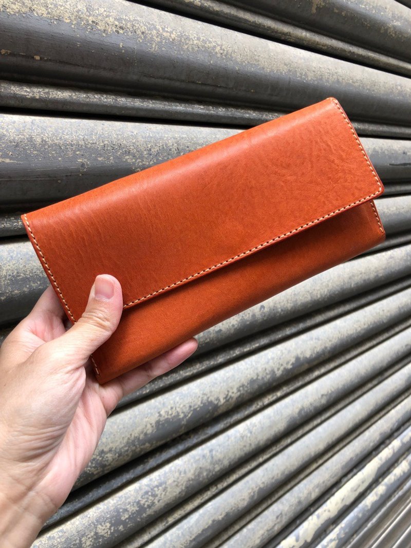 Classic half-fold long clip/wallet Color: caramel-vegetable tanned leather- - กระเป๋าสตางค์ - หนังแท้ สีนำ้ตาล