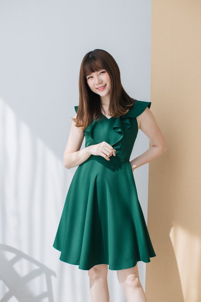 Forest Green Dress Green Bridesmaid Dresses Prom Dress Ruffle V Neck Party Dress - 洋裝/連身裙 - 聚酯纖維 綠色