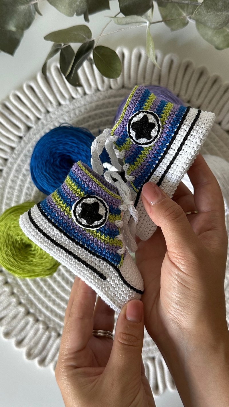 Cute Converse Baby Booties Baby Newborn Shoes Gift Baby Reveal Party Family Look - รองเท้าเด็ก - ผ้าฝ้าย/ผ้าลินิน สีน้ำเงิน