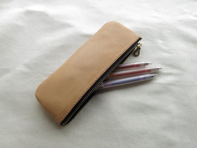 Piece of LBT Thin Original Pencil Bag 【jane_one_PIECE】 - กล่องดินสอ/ถุงดินสอ - หนังแท้ สีนำ้ตาล