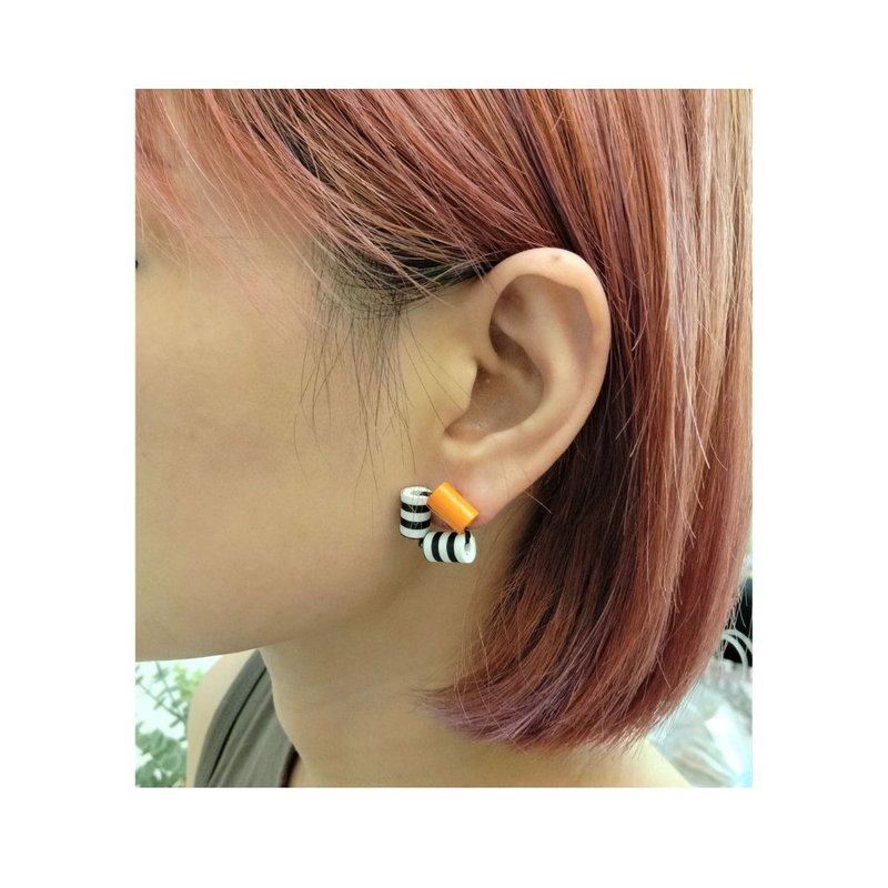 Paper Earrings_Colorful Colors_TRIANGOLO Triangular Beads Sizes M and S - ต่างหู - กระดาษ สีเหลือง