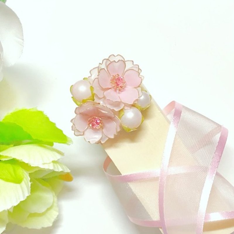 八重櫻～小馬掛鉤～Dip Jewelry 畢業典禮入學典禮獎勵春天 - 髮夾/髮圈 - 其他材質 粉紅色