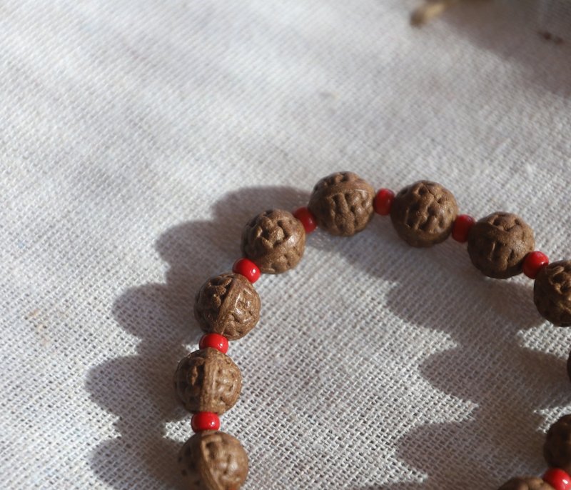 Lulu Tong Harmonious Incense Beads - Bracelets - Plants & Flowers 