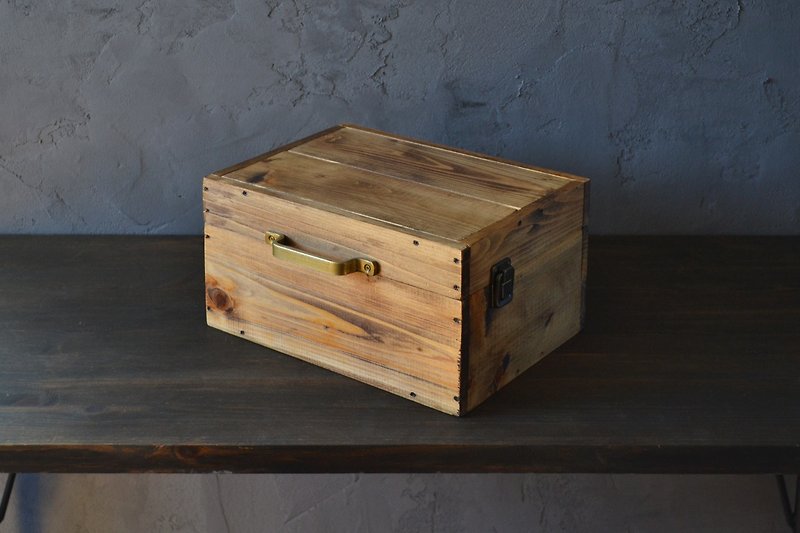 Wooden trunk box/Japanese Hinoki/wooden case/size L - Storage - Wood Brown