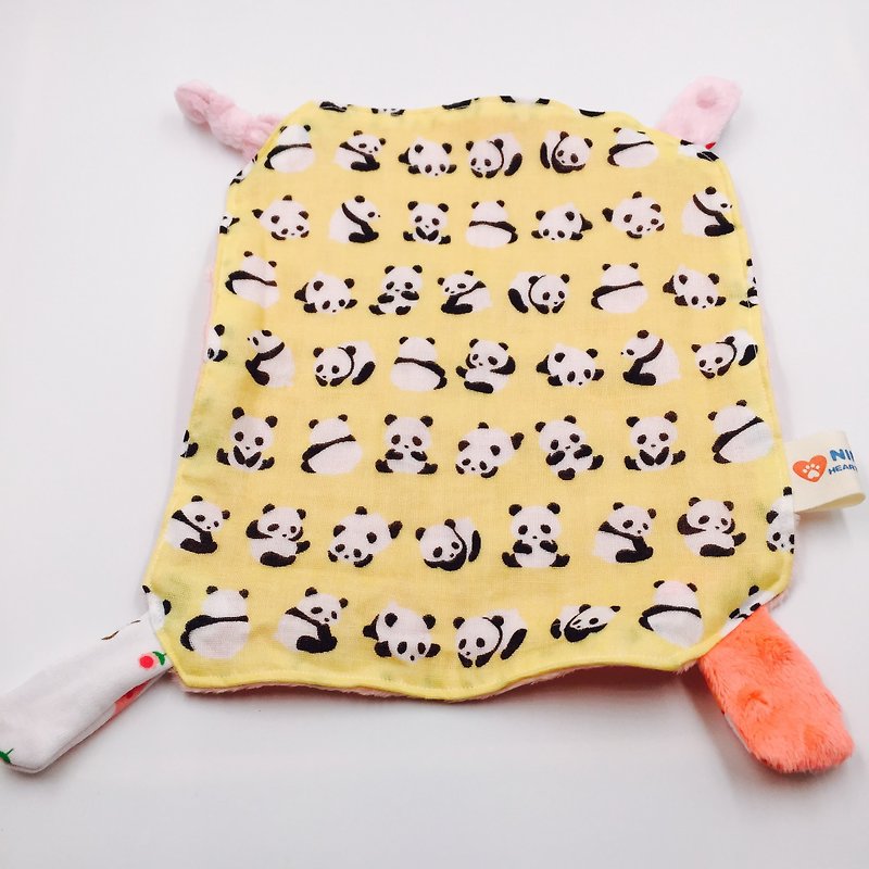 Jumping little panda soothing towel peas soothing towel Mi Yueli - ผ้ากันเปื้อน - ผ้าฝ้าย/ผ้าลินิน สีเหลือง