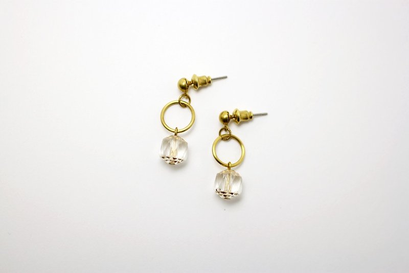 Simple retro styling brass bead earrings - ต่างหู - เครื่องเพชรพลอย ขาว