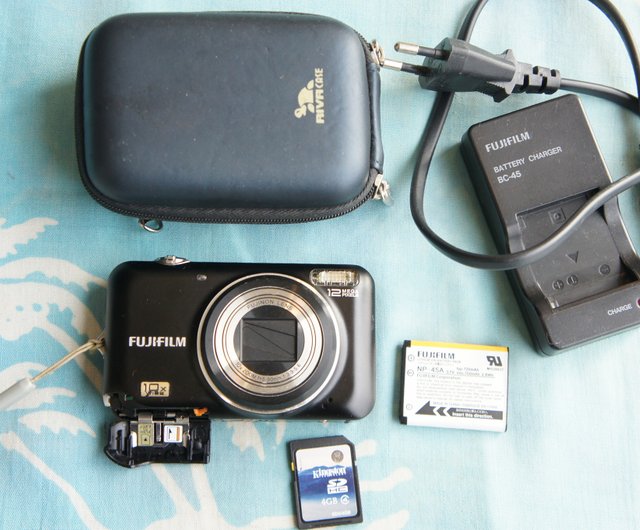 富士フイルム FinePix JZ300 - ショップ ussrvintagecameras カメラ