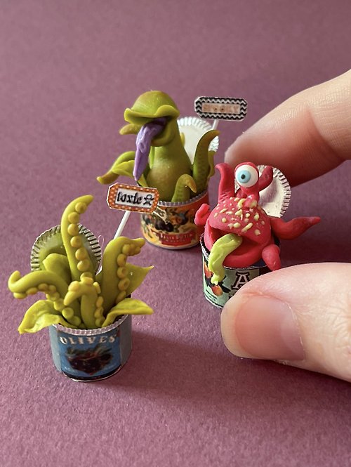 DOLLFOODS Miniature monsters plants for a dollhouse with Halloween sweets for playing in a