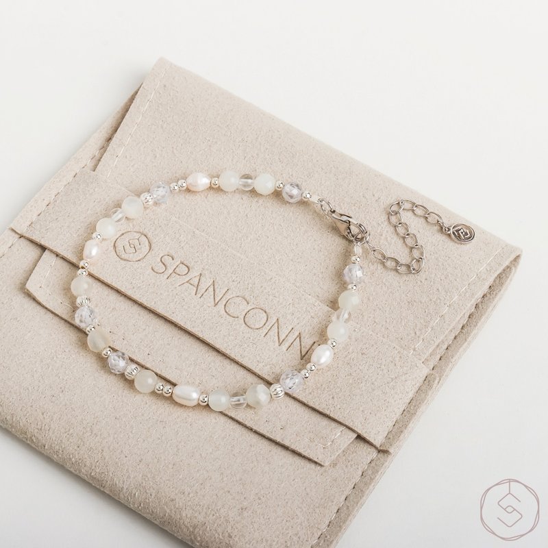 Dawn | Moonstone Freshwater Pearl White Crystal S925 Sterling Silver | Natural Crystal Bracelet - สร้อยข้อมือ - คริสตัล สีเทา