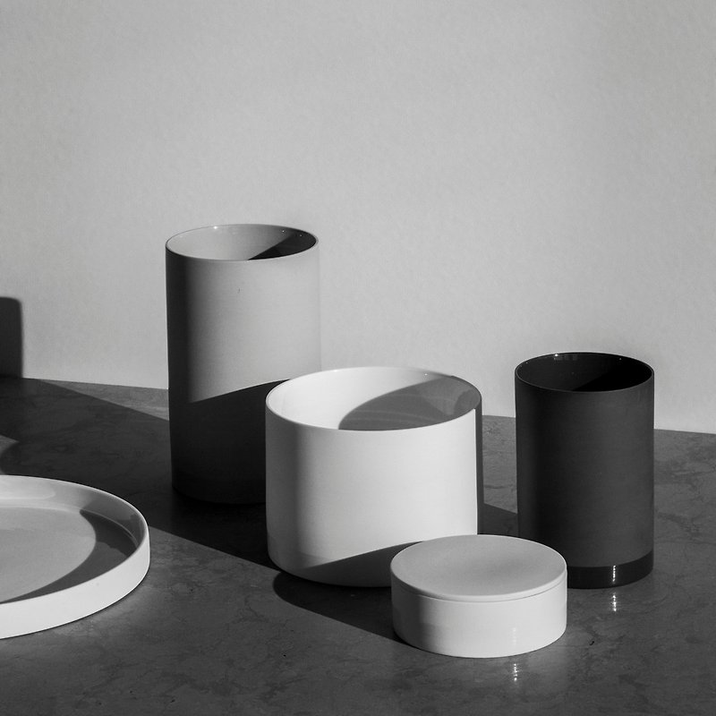 【MENU Denmark Design Home】Cylindrical ceramic flower - Pottery & Ceramics - Pottery 