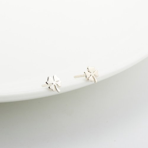 Angel & Me 珠寶銀飾 迷你 幸運草 s925 純銀 一對 耳環 耳夾 生日 週年 情人節 禮物