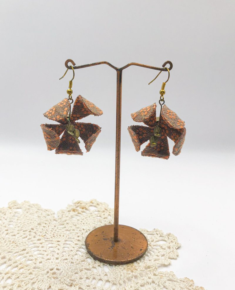 Handwoven earring - Earrings & Clip-ons - Cotton & Hemp Orange