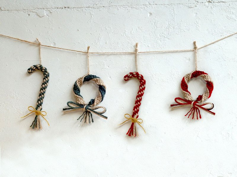 Two-color candy-hanging decoration - Items for Display - Cotton & Hemp Red