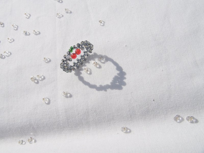 ビーズリング　Cherry　ブラッククリアー　さくらんぼ - 戒指 - 其他材質 灰色