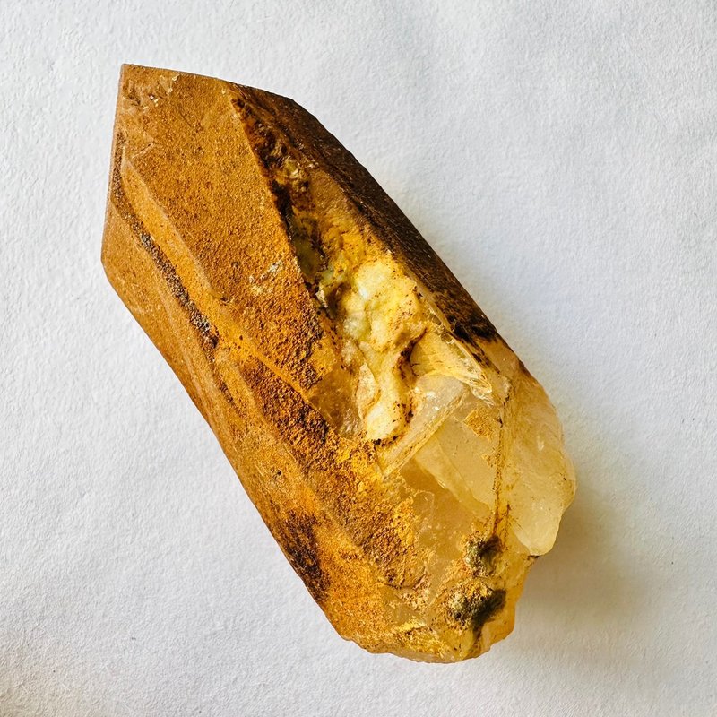 黃金喜馬拉雅山水晶1 原礦礦標 磁場淨化 高能量水晶柱 黃皮水晶 - 擺飾/家飾品 - 其他材質 黃色